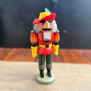 Vintage 80s Original Erzgebirge Expertic wooden nutcracker made in DDR 9”